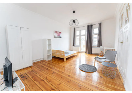 Mieszkanie do wynajęcia - Hermannstraße Berlin, Niemcy, 115 m², 850 USD (3409 PLN), NET-90220277