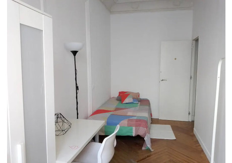 Mieszkanie do wynajęcia - Calle del Arenal Madrid, Hiszpania, 180 m², 592 USD (2475 PLN), NET-90220509