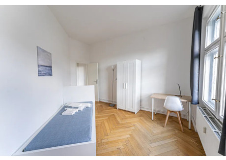 Mieszkanie do wynajęcia - Gabriel-Max-Straße Berlin, Niemcy, 93 m², 701 USD (2868 PLN), NET-90221685