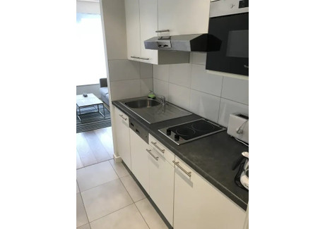 Mieszkanie do wynajęcia - Calle Luis de Velázquez Málaga, Hiszpania, 40 m², 733 USD (3065 PLN), NET-90221740