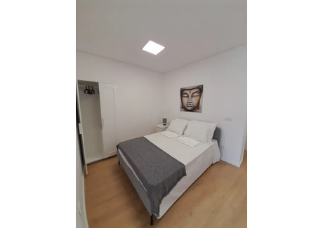 Mieszkanie do wynajęcia - Rua de Cedofeita Porto, Portugalia, 30 m², 854 USD (3494 PLN), NET-90221763