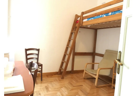 Mieszkanie do wynajęcia - Via La Spezia Rome, Włochy, 75 m², 559 USD (2139 PLN), NET-90222345