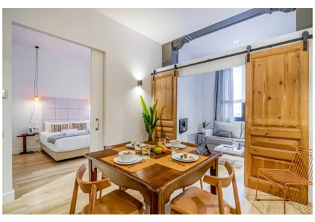 Mieszkanie do wynajęcia - Carrer de Sepúlveda Barcelona, Hiszpania, 55 m², 2141 USD (8780 PLN), NET-90222438