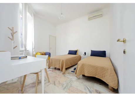 Mieszkanie do wynajęcia - Via degli Ausoni Rome, Włochy, 75 m², 1647 USD (6441 PLN), NET-90223268