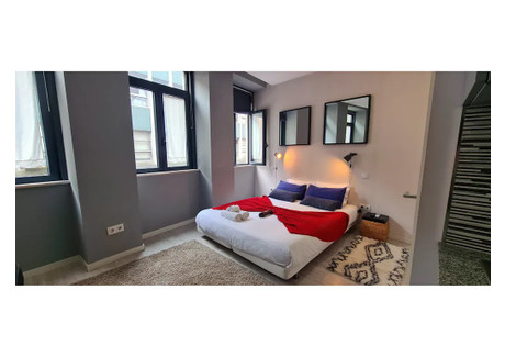 Mieszkanie do wynajęcia - Rua de Santa Catarina Porto, Portugalia, 35 m², 1234 USD (5058 PLN), NET-90234669