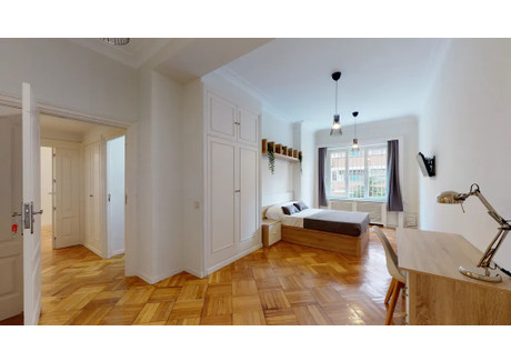 Dom do wynajęcia - Calle de Boix y Morer Madrid, Hiszpania, 25 m², 833 USD (3409 PLN), NET-90234971