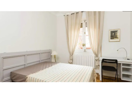 Mieszkanie do wynajęcia - Calle de Ferraz Madrid, Hiszpania, 180 m², 734 USD (3011 PLN), NET-90235555