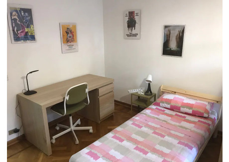 Mieszkanie do wynajęcia - Via Mollieres Turin, Włochy, 55 m², 825 USD (3423 PLN), NET-90235822