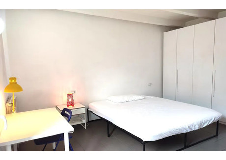 Mieszkanie do wynajęcia - Via di Carcaricola Rome, Włochy, 80 m², 624 USD (2479 PLN), NET-90236189