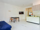 Mieszkanie do wynajęcia - Via Edoardo Jenner Rome, Włochy, 120 m², 536 USD (2111 PLN), NET-90237049