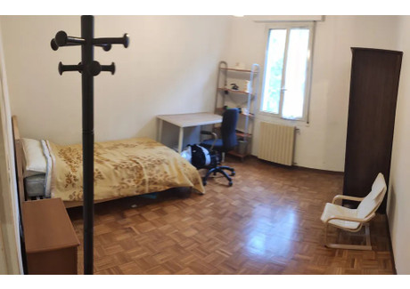 Mieszkanie do wynajęcia - Via Angelo Venturoli Bologna, Włochy, 58 m², 607 USD (2482 PLN), NET-90237202