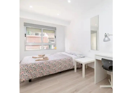 Mieszkanie do wynajęcia - Carrer de la Barraca Valencia, Hiszpania, 100 m², 5385 USD (21 702 PLN), NET-90238453