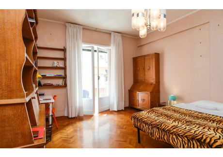 Mieszkanie do wynajęcia - Lungotevere Dante Rome, Włochy, 120 m², 726 USD (2788 PLN), NET-90239137