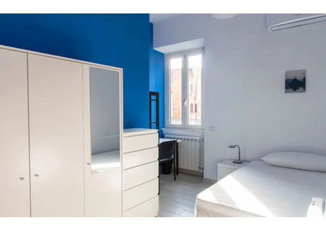 Mieszkanie do wynajęcia - Via dei Sulpici Rome, Włochy, 120 m², 606 USD (2329 PLN), NET-90239385