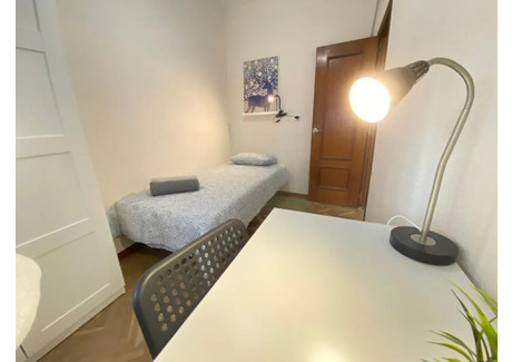 Dom do wynajęcia - Calle del Doctor Bellido Madrid, Hiszpania, 85 m², 342 USD (1349 PLN), NET-90239983