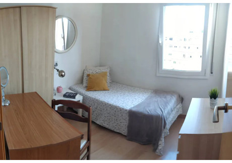 Mieszkanie do wynajęcia - Carrer d'Amílcar Barcelona, Hiszpania, 80 m², 557 USD (2155 PLN), NET-90230164