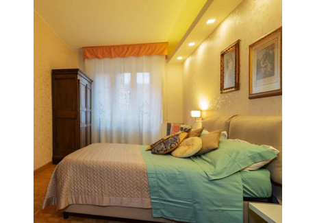 Mieszkanie do wynajęcia - Via Paolo Lomazzo Milan, Włochy, 120 m², 1625 USD (6403 PLN), NET-90230602
