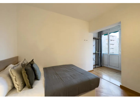 Mieszkanie do wynajęcia - Carrer de Benet Mateu Barcelona, Hiszpania, 100 m², 745 USD (3093 PLN), NET-90231250