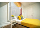 Mieszkanie do wynajęcia - Carrer de les Penedides Barcelona, Hiszpania, 64 m², 690 USD (2720 PLN), NET-90231640