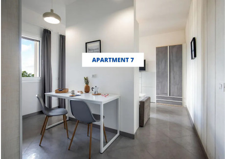 Mieszkanie do wynajęcia - Via Prenestina Rome, Włochy, 28 m², 1870 USD (7611 PLN), NET-90232519