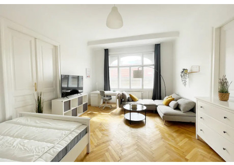 Mieszkanie do wynajęcia - Martinstraße Vienna, Austria, 103 m², 804 USD (3338 PLN), NET-90232909