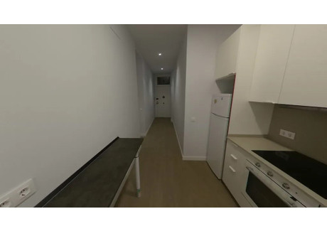 Mieszkanie do wynajęcia - Calle de la Colegiata Madrid, Hiszpania, 85 m², 2115 USD (8121 PLN), NET-90233168