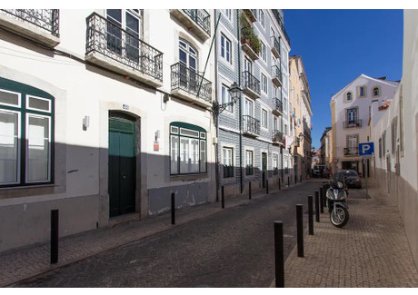 Mieszkanie do wynajęcia - Rua dos Cordoeiros Lisbon, Portugalia, 50 m², 2966 USD (12 400 PLN), NET-90244553