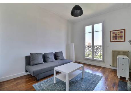 Mieszkanie do wynajęcia - Rue Lamarck Paris, Francja, 47 m², 2555 USD (10 680 PLN), NET-90246261