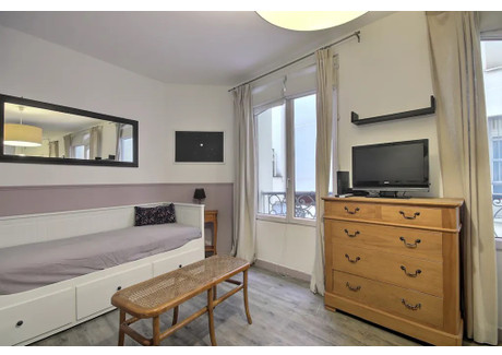 Mieszkanie do wynajęcia - Rue du Faubourg Saint-Martin Paris, Francja, 20 m², 1416 USD (5734 PLN), NET-90246263