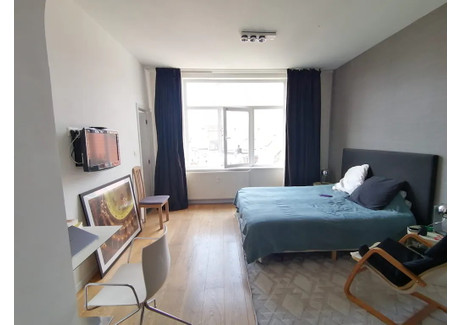 Mieszkanie do wynajęcia - Rue des Commerçants Brussels, Belgia, 40 m², 882 USD (3449 PLN), NET-90246363