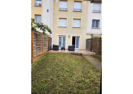 Dom do wynajęcia - Avenue de la Division Leclerc Sarcelles, Francja, 100 m², 628 USD (2568 PLN), NET-90240365