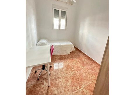 Mieszkanie do wynajęcia - Carrer Mestre Alberto Luz Valencia, Hiszpania, 95 m², 383 USD (1589 PLN), NET-90240451