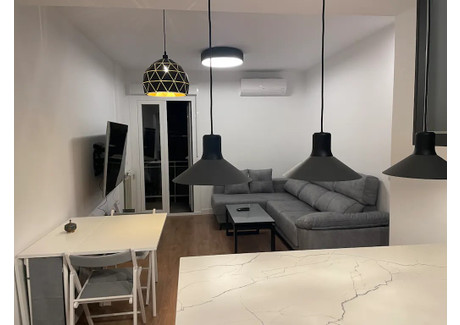 Mieszkanie do wynajęcia - Calle Esteban Mora Madrid, Hiszpania, 60 m², 1669 USD (6394 PLN), NET-90240709