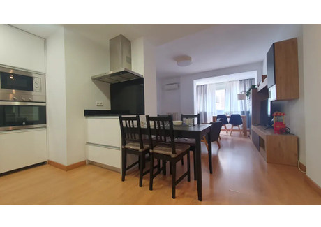 Mieszkanie do wynajęcia - Paseo de la Castellana Madrid, Hiszpania, 90 m², 2799 USD (10 834 PLN), NET-90243051