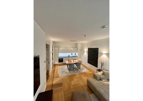 Mieszkanie do wynajęcia - Französische Straße Berlin, Niemcy, 80 m², 3067 USD (12 819 PLN), NET-90243500