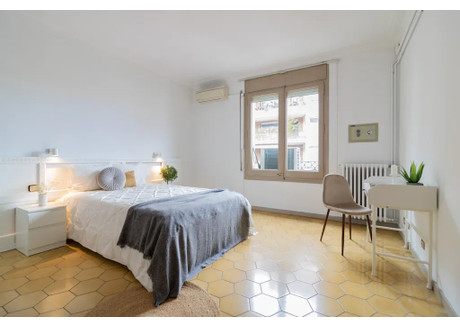 Mieszkanie do wynajęcia - Carrer de Balmes Barcelona, Hiszpania, 188 m², 880 USD (3404 PLN), NET-90243662