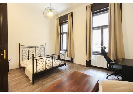 Mieszkanie do wynajęcia - Szív utca Budapest, Węgry, 86 m², 455 USD (1890 PLN), NET-90327937