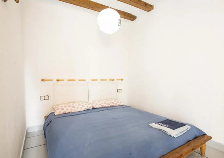 Mieszkanie do wynajęcia - Carrer de Sant Ramon Barcelona, Hiszpania, 70 m², 523 USD (2140 PLN), NET-90386500