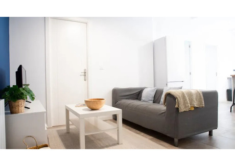 Mieszkanie do wynajęcia - Calle Tembleque Madrid, Hiszpania, 62 m², 1403 USD (5654 PLN), NET-90437357