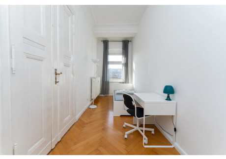 Mieszkanie do wynajęcia - Bornholmer Straße Berlin, Niemcy, 116 m², 755 USD (2901 PLN), NET-90583468