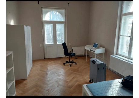 Mieszkanie do wynajęcia - Leopoldstraße Munich, Niemcy, 100 m², 1081 USD (4484 PLN), NET-90652385