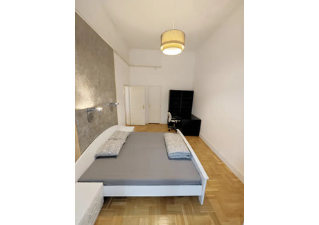 Mieszkanie do wynajęcia - Izabella utca Budapest, Węgry, 93 m², 321 USD (1265 PLN), NET-90733085