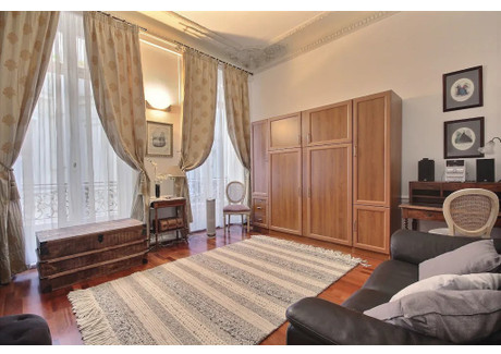 Mieszkanie do wynajęcia - Avenue de Friedland Paris, Francja, 30 m², 1856 USD (7593 PLN), NET-90758633