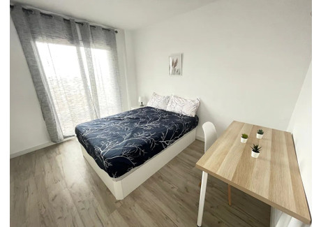 Mieszkanie do wynajęcia - Passeig del Verdum Barcelona, Hiszpania, 85 m², 703 USD (2784 PLN), NET-90758710