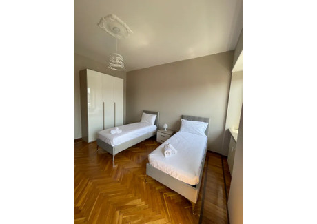 Mieszkanie do wynajęcia - Piazza della Repubblica Turin, Włochy, 140 m², 2196 USD (8588 PLN), NET-90809106