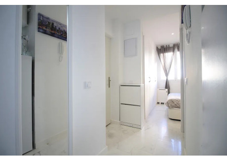 Mieszkanie do wynajęcia - Calle Ramón Luján Madrid, Hiszpania, 40 m², 997 USD (3838 PLN), NET-90959707