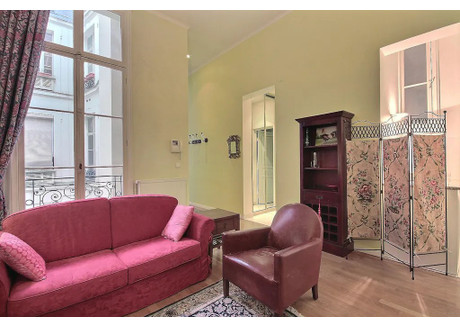 Mieszkanie do wynajęcia - Rue Roquépine Paris, Francja, 50 m², 3091 USD (11 870 PLN), NET-91023369