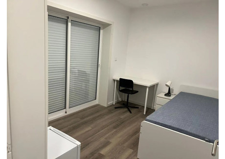 Mieszkanie do wynajęcia - Rua do Alto da Bela Porto, Portugalia, 104 m², 471 USD (1970 PLN), NET-91111062