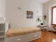 Mieszkanie do wynajęcia - Viale dei Cadorna Florence, Włochy, 90 m², 762 USD (3004 PLN), NET-91113331