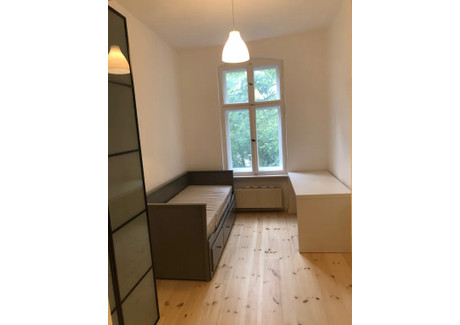 Mieszkanie do wynajęcia - Yorckstraße Berlin, Niemcy, 88 m², 854 USD (3434 PLN), NET-91405288